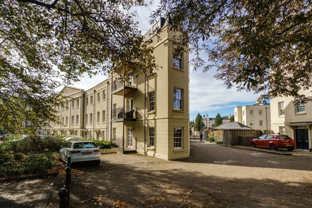 Mizzen Road, Mount Wise, Plymouth DC Lane