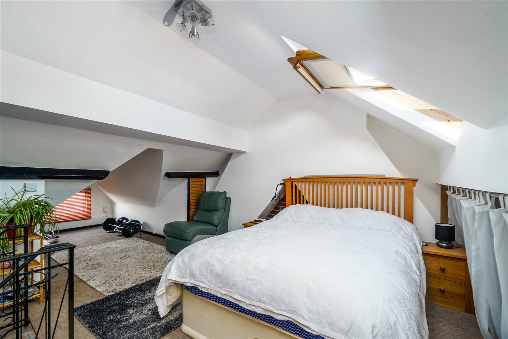 Abingdon Road, North Hill, Plymouth DC Lane