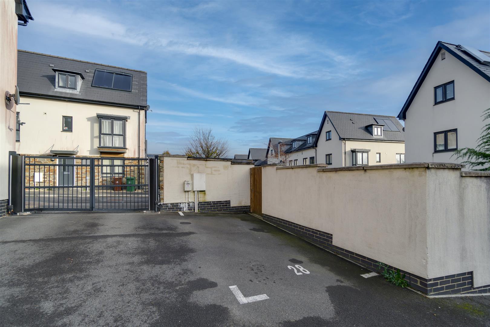 Airborne Drive, Derriford, Plymouth DC Lane