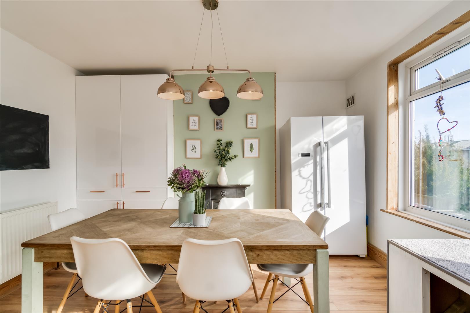 Mainstone Avenue, Plymouth DC Lane