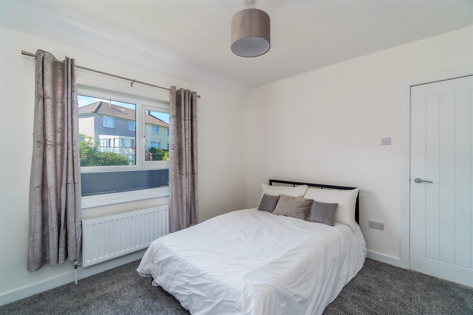 Severn Place, Plymouth DC Lane