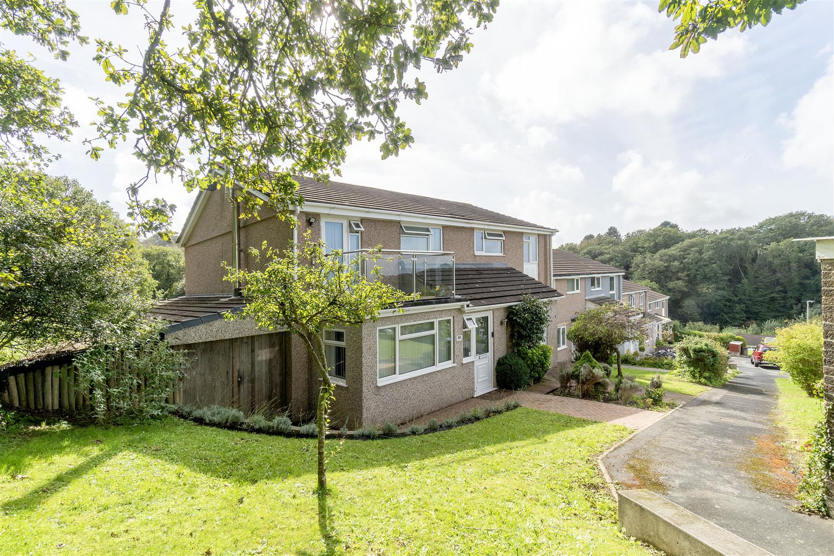 Thirlmere Gardens, Derriford, Plymouth DC Lane